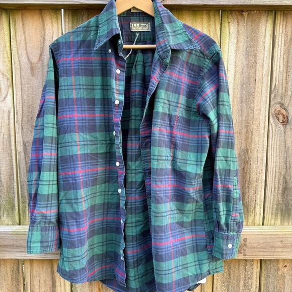L.L. Bean Made-in-USA Plaid Flannel Vintage Navy Deep Green - Picture 1 of 6